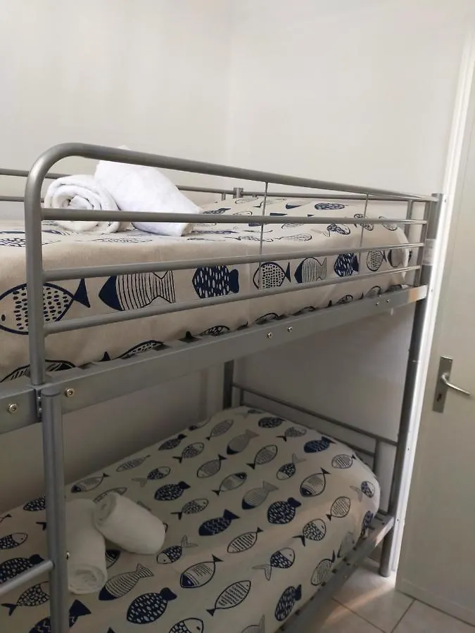 Apartment Casetta Alla Spiaggia Ventimiglia Italy