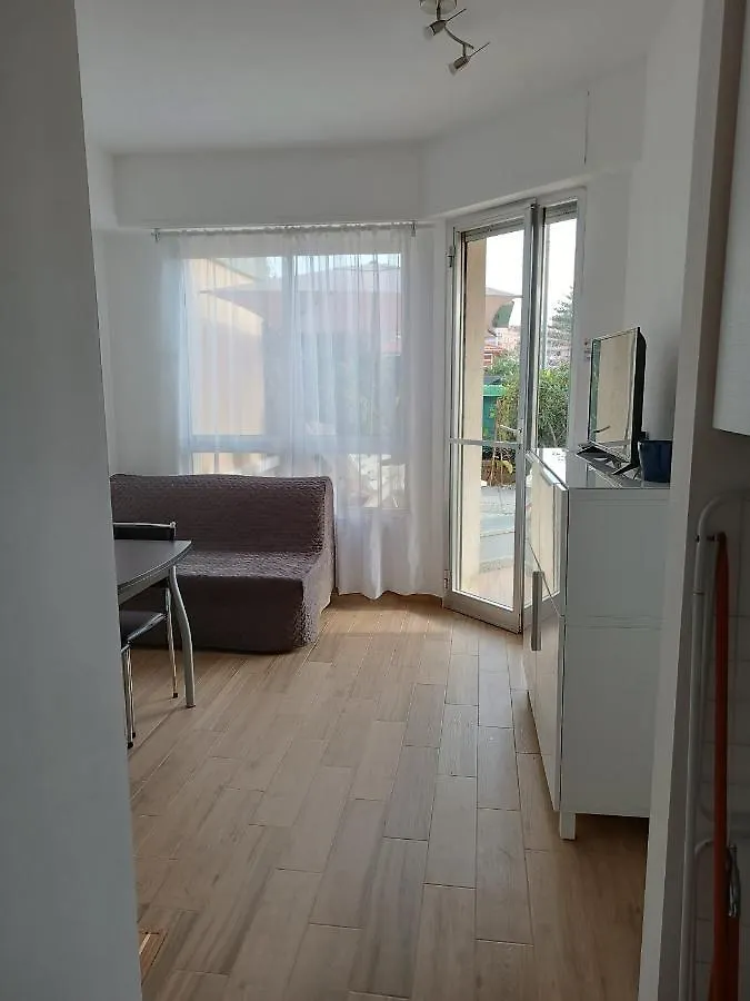 Casetta Alla Spiaggia Ventimiglia Apartment