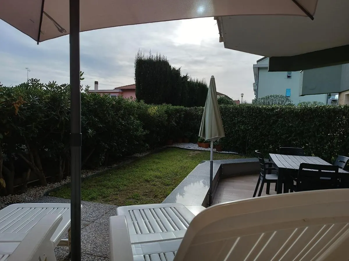 Casetta Alla Spiaggia Ventimiglia 0*,